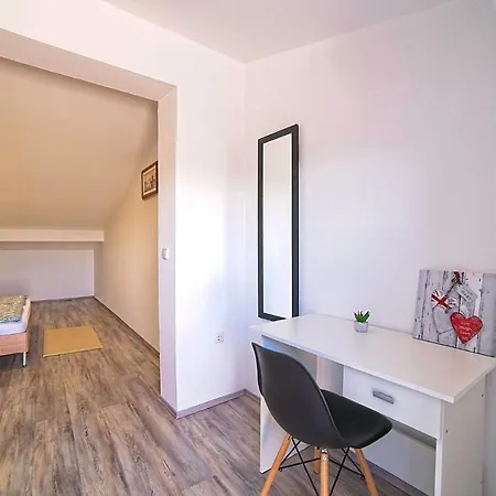 House Rab Дом отдыха