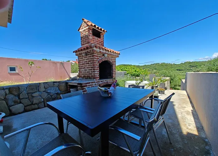 Dom wakacyjny House Rab *