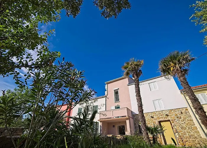 Dom wakacyjny House Rab *